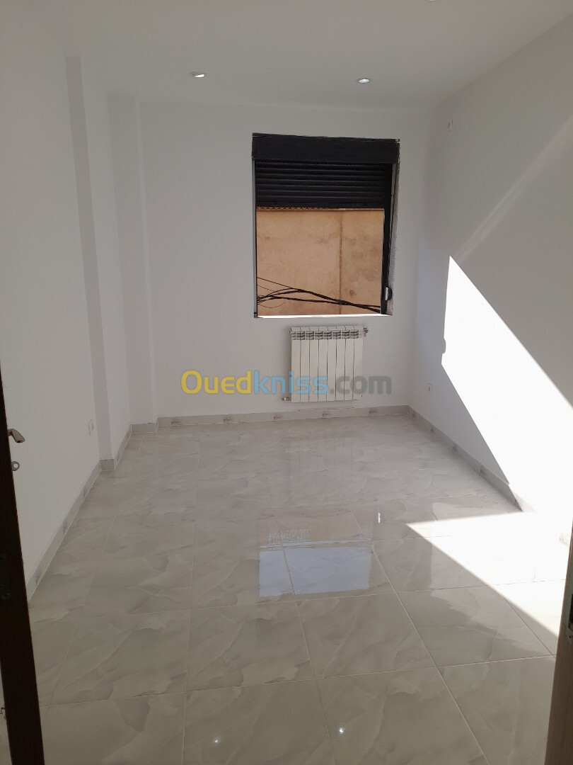 Vente Appartement F4 Alger Bordj el kiffan