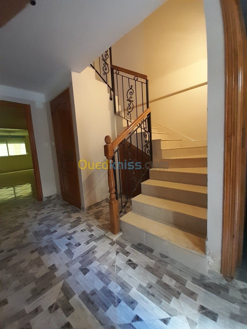 Vente Duplex F5 Alger Bordj el kiffan