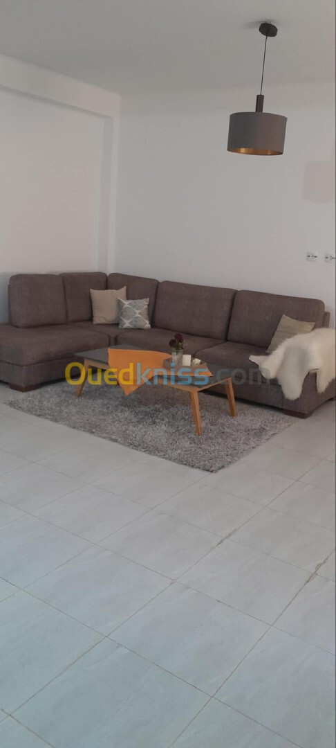 Location Appartement F3 Tipaza Khemisti