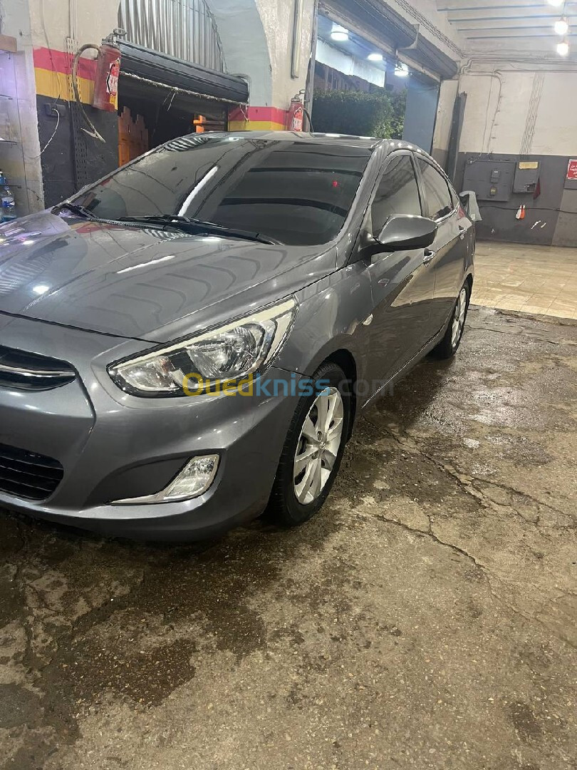 Hyundai Accent RB  4 portes 2017 