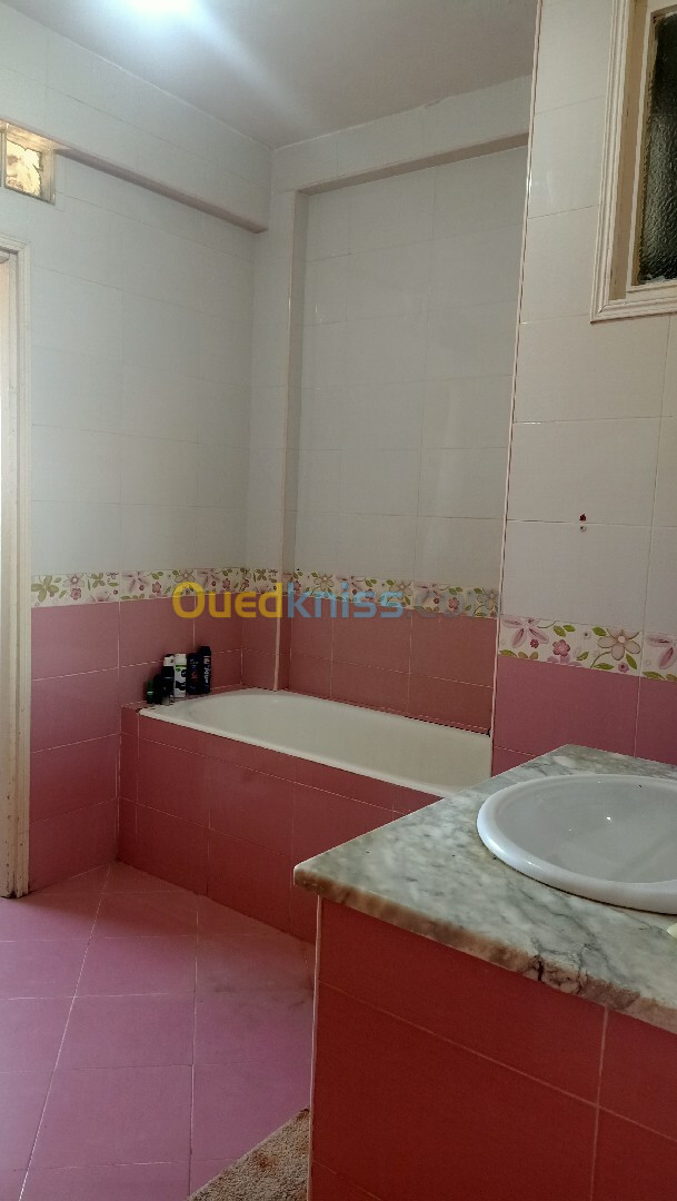 Location Appartement F4 Alger Said hamdine