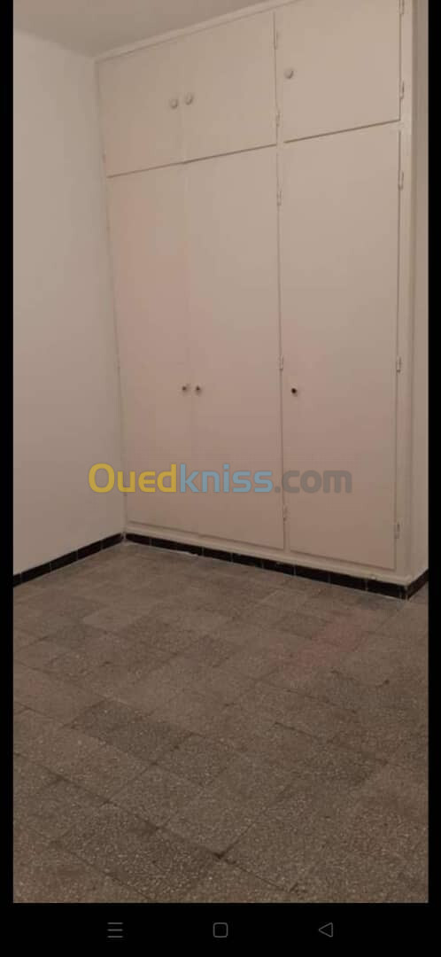 Location Appartement F4 Alger Said hamdine