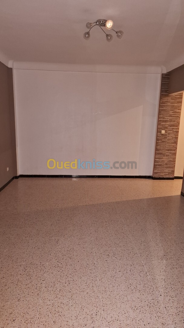 Vente Appartement F3 Oran Bir el djir