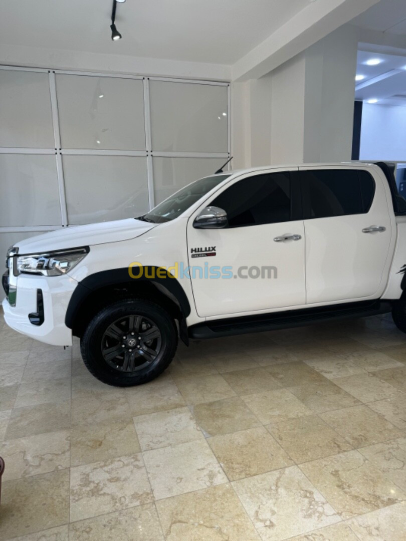 Toyota Hilux 2023 Hilux