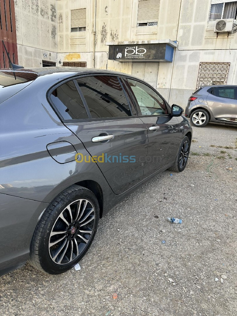 Fiat Tipo 2023 