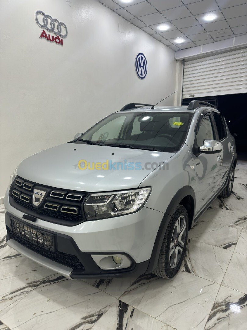 Dacia Sandero 2020 Stepway PRIVILEGE