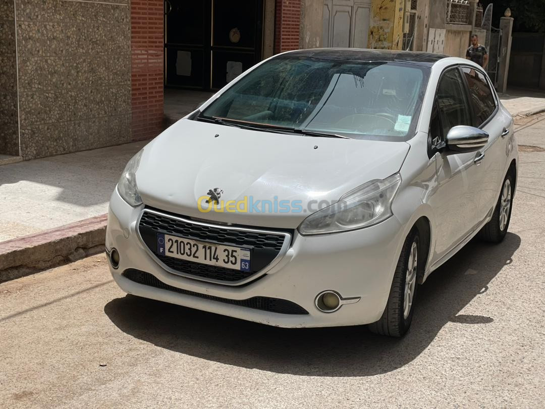 Peugeot 208 2014 Active