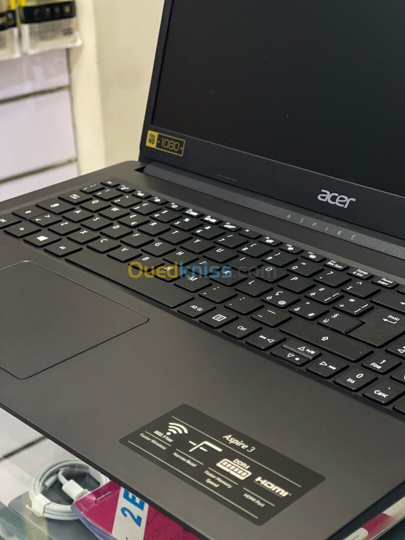 Acer aspire 3