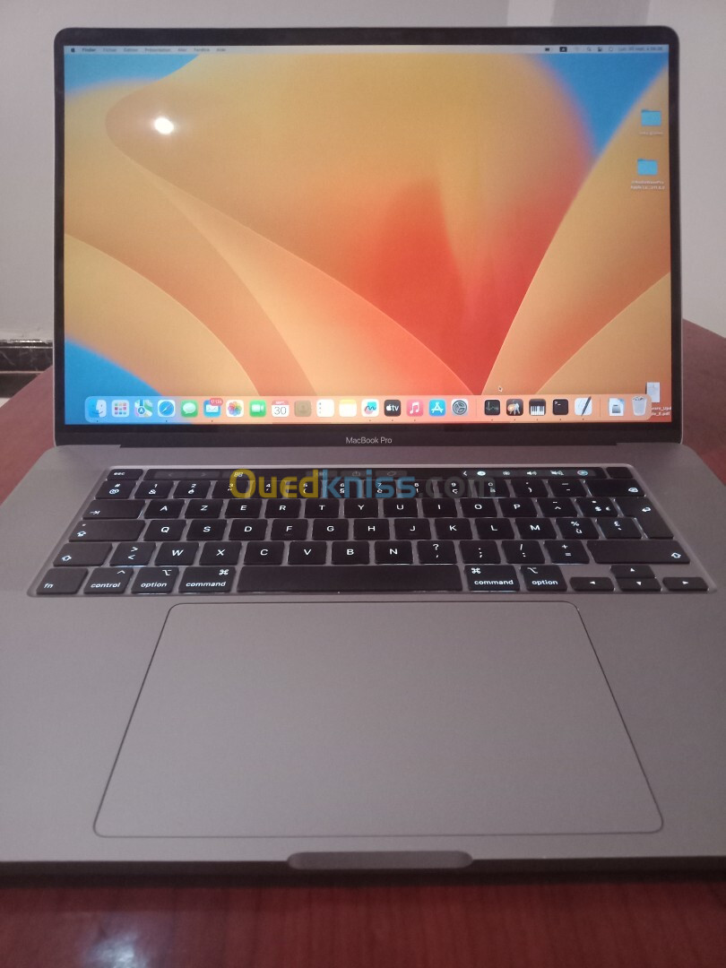 MacBook pro 2019