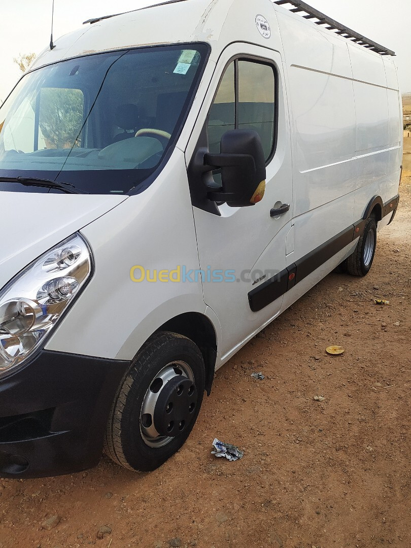 Renault MASTER 2012