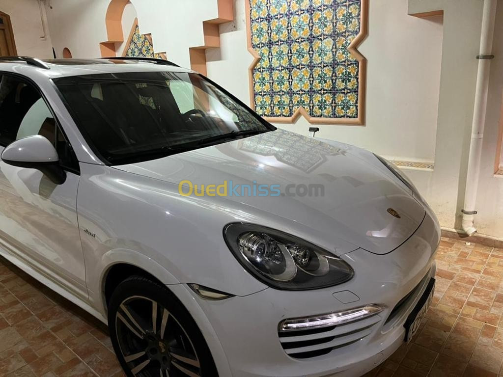 Porsche Cayenne 2013 Cayenne