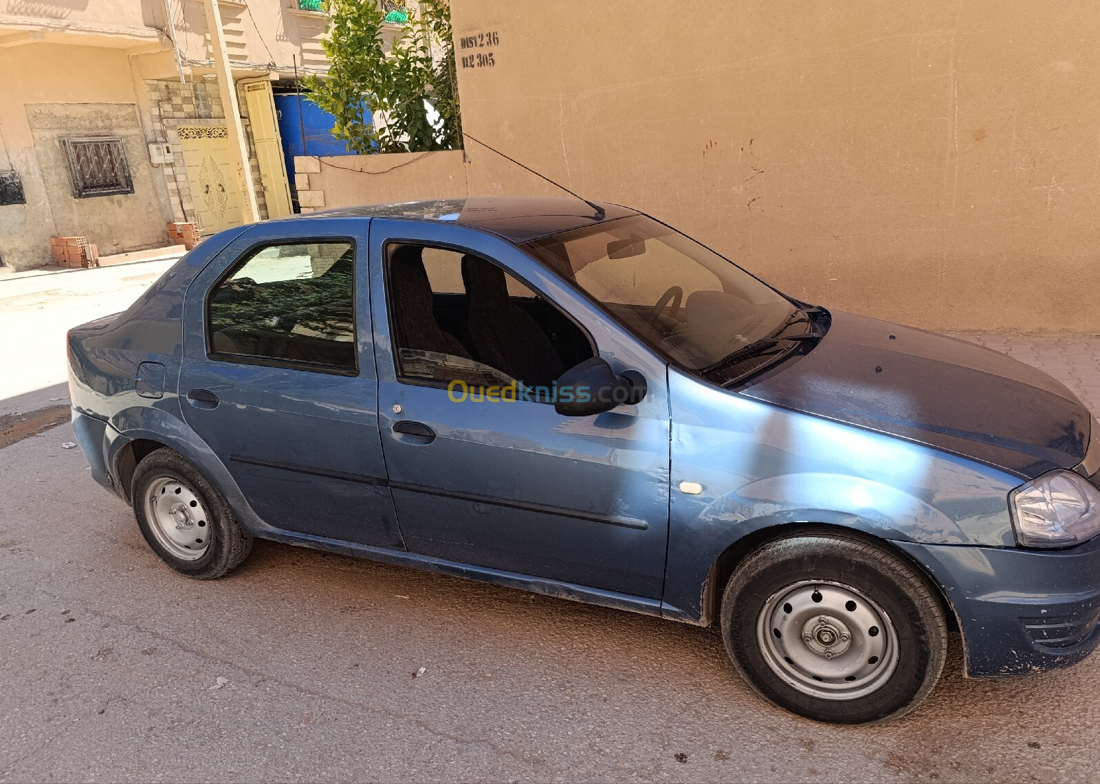 Dacia Logan 2011 