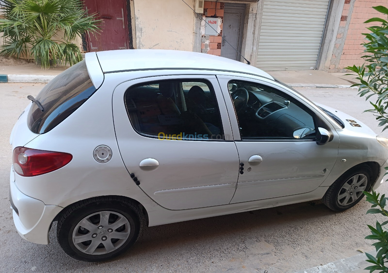 Peugeot 206 Plus 2012 generation