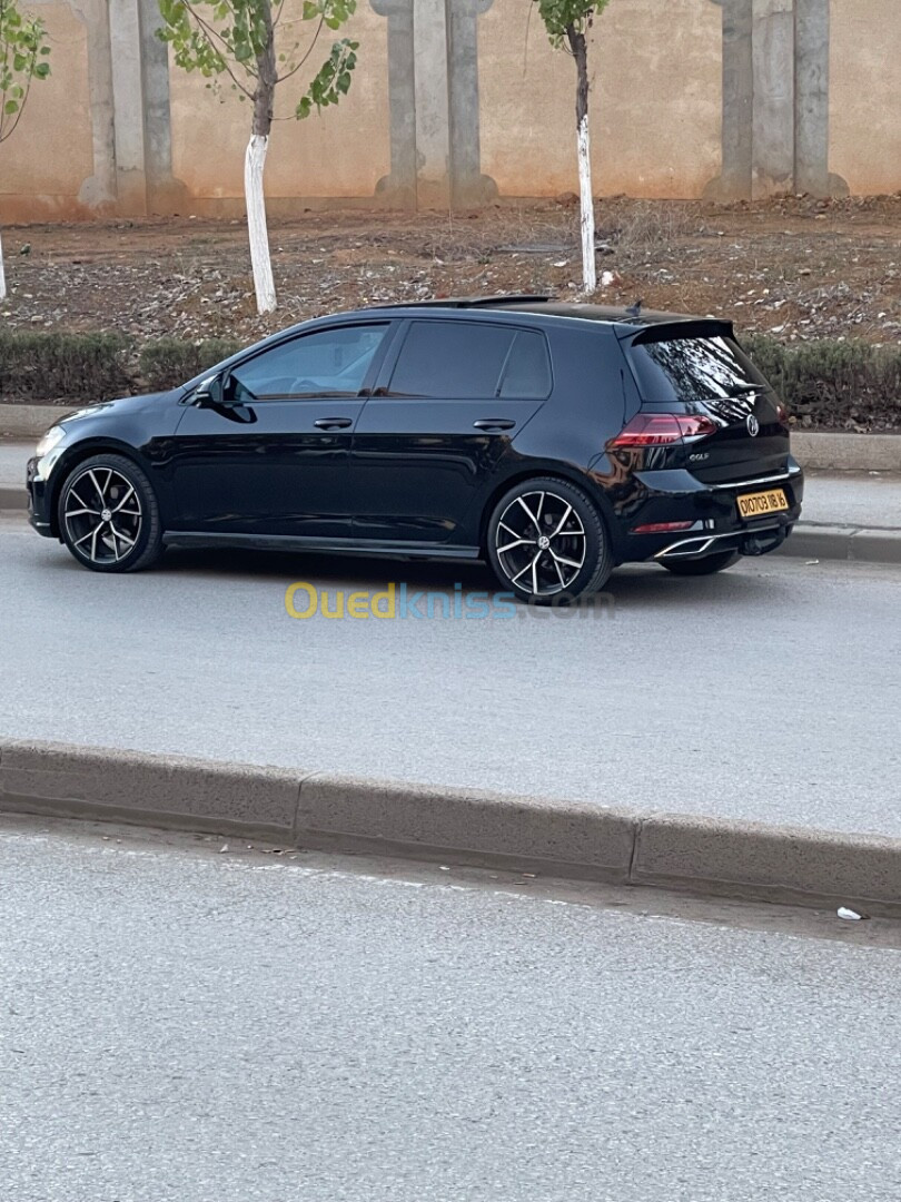 Volkswagen Golf 7 2018 Carat