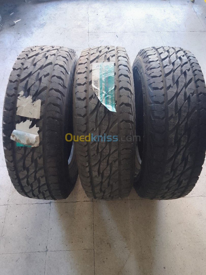 BRIDGESTONE 245/70/16 AT