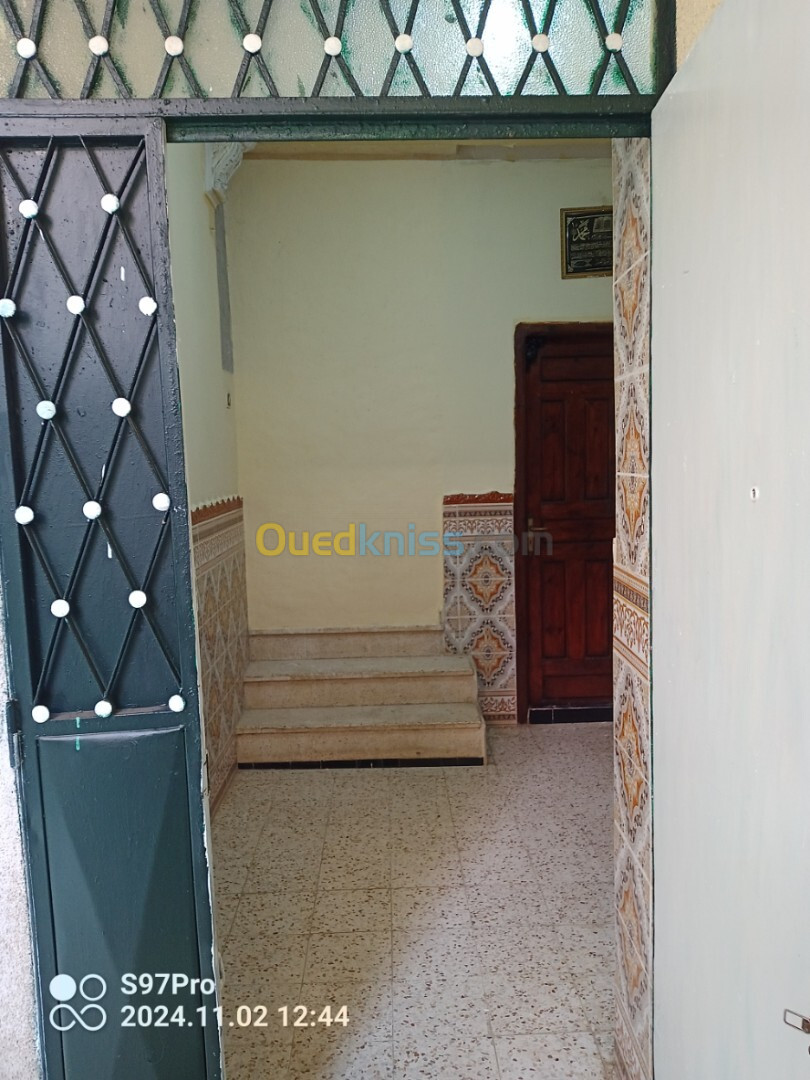 Location Niveau De Villa F2 Alger Bordj el kiffan