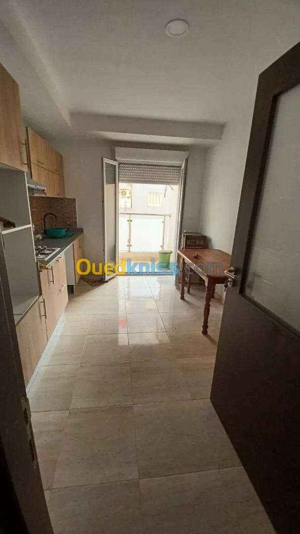 Location Appartement F3 Oran Bir el djir