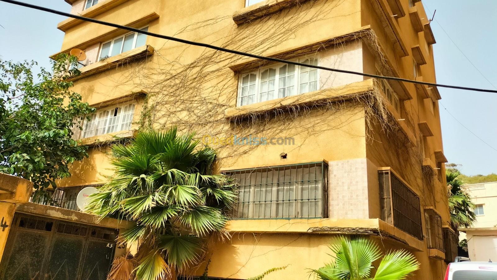 Vente Appartement F4 Chlef Tenes