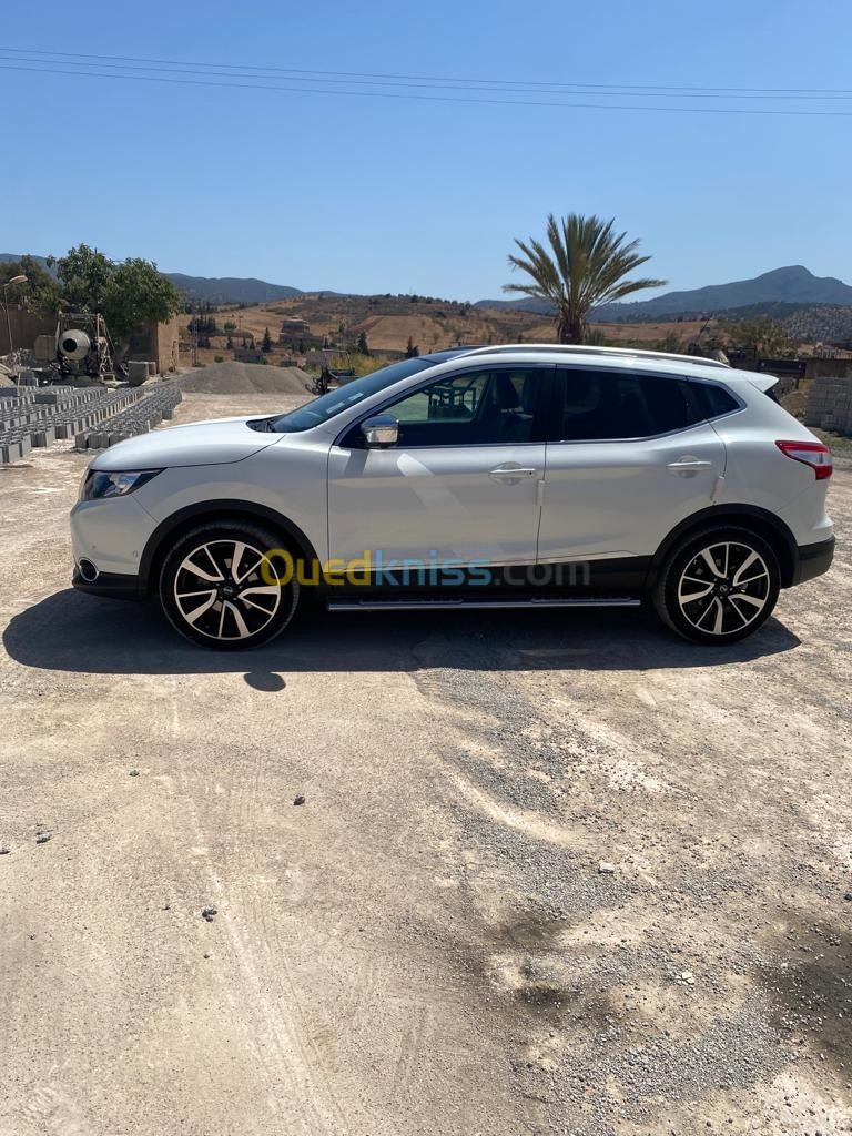 Nissan Qashqai 2014 +2 Tekna