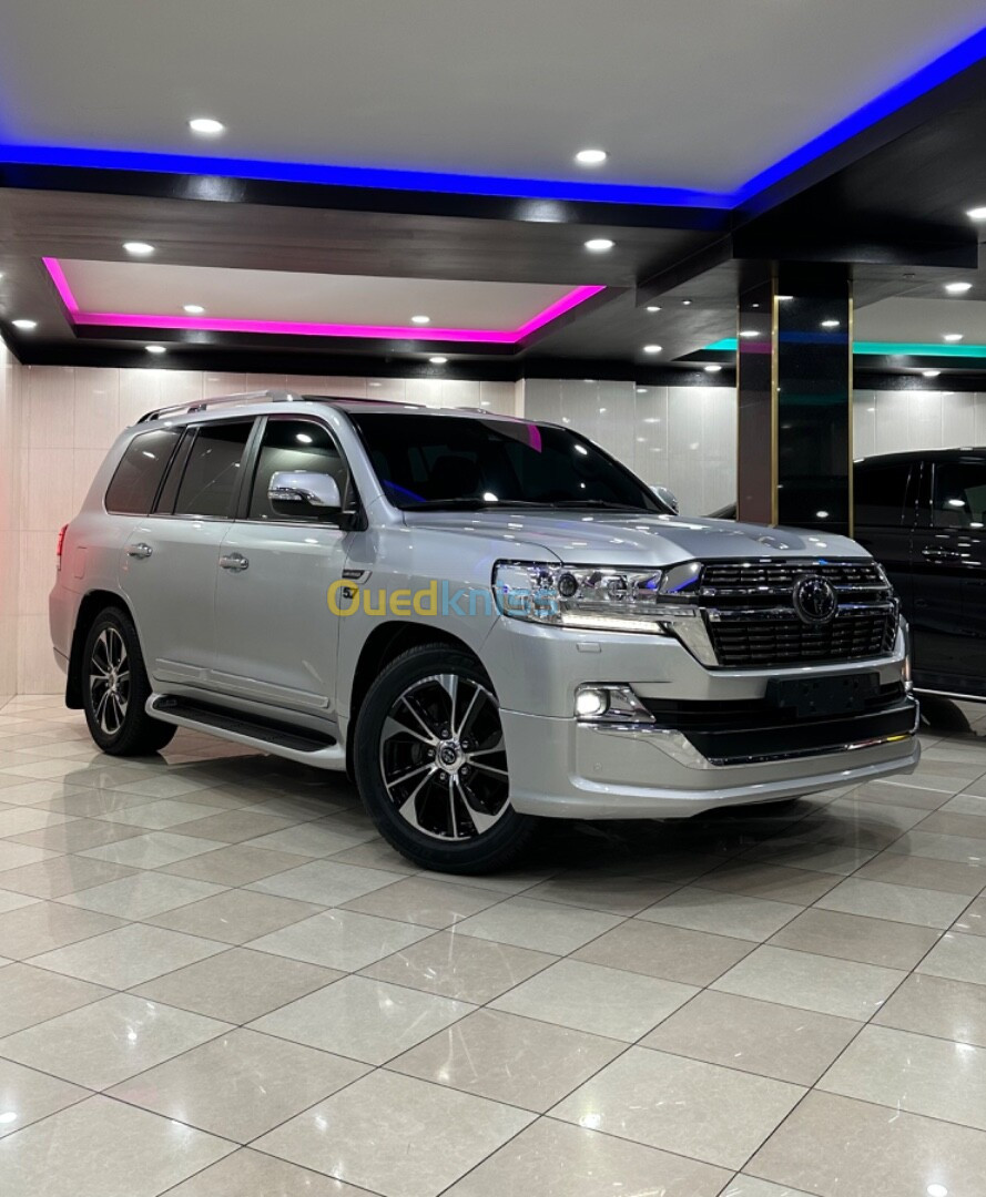 Toyota Land Cruiser 2019 V8 Vx-s grand touring S