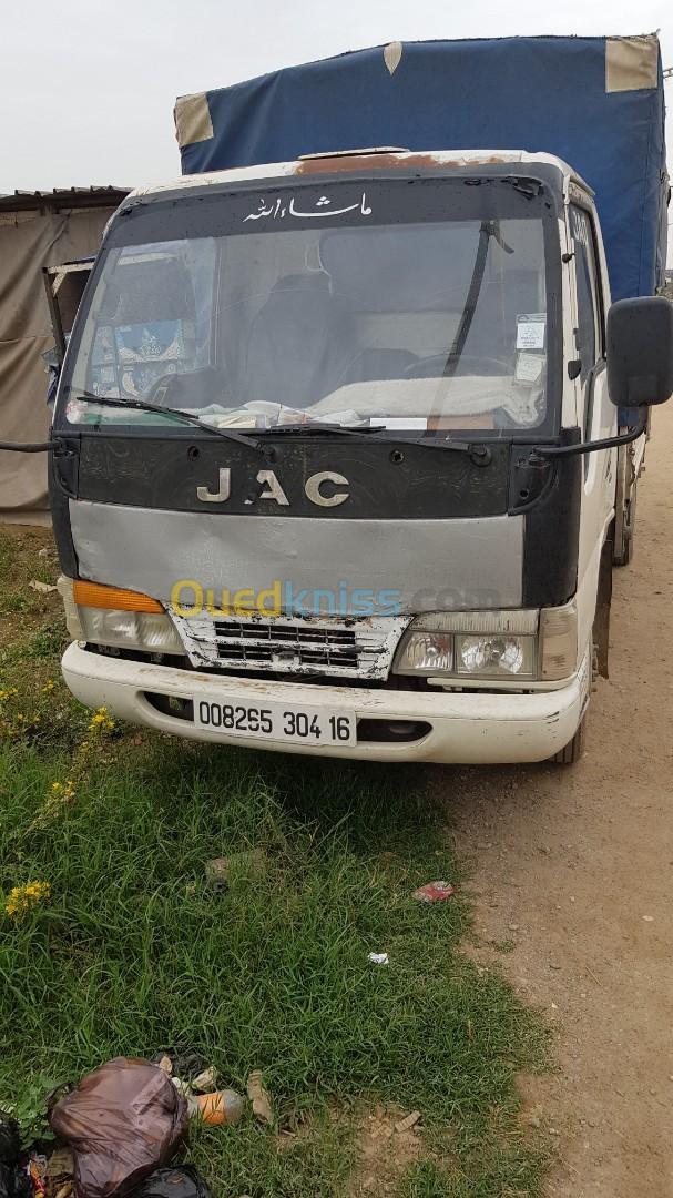 JAC 1025 2004