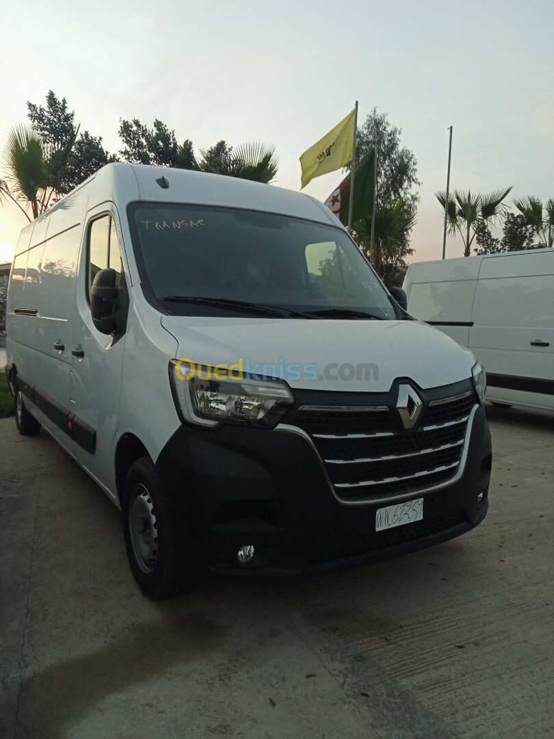 Renault Master 3 panneau 2024