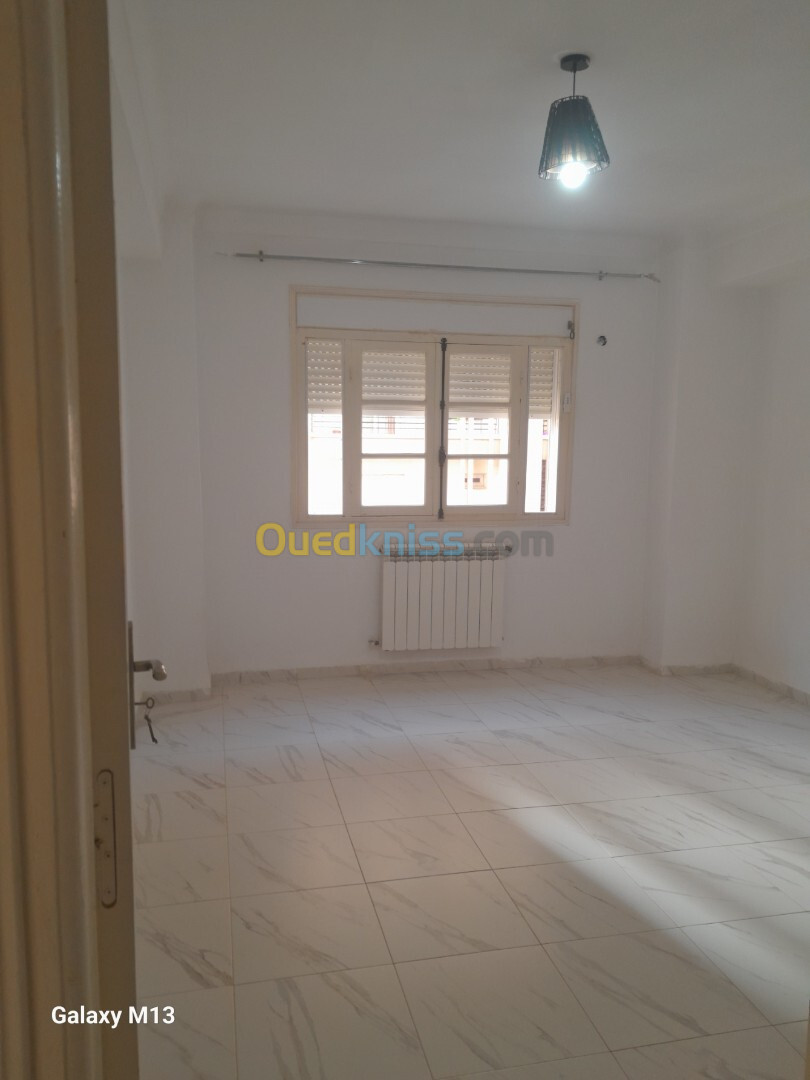 Location Appartement F4 Tipaza Fouka