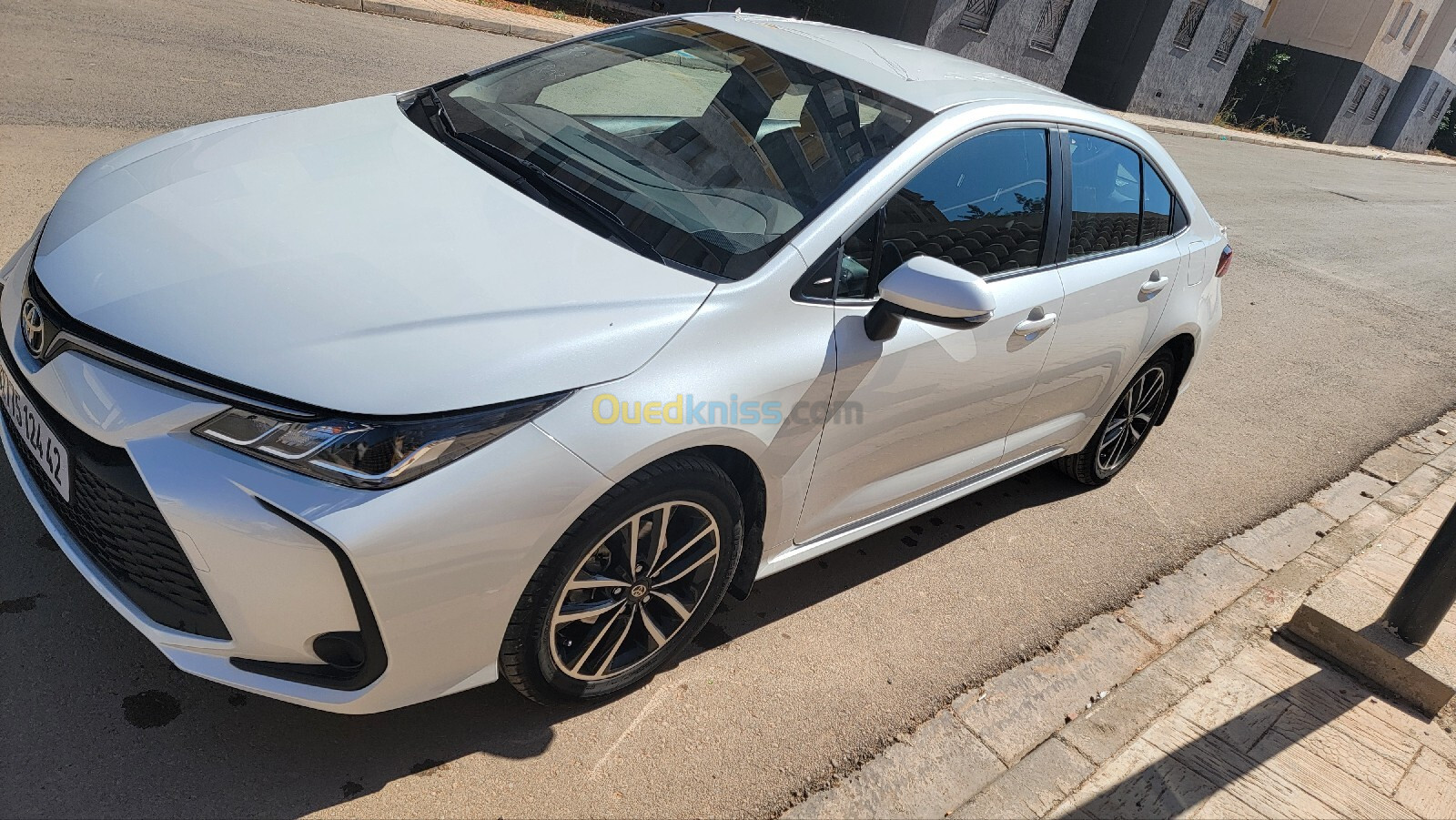 Toyota Corolla 2024 Latot