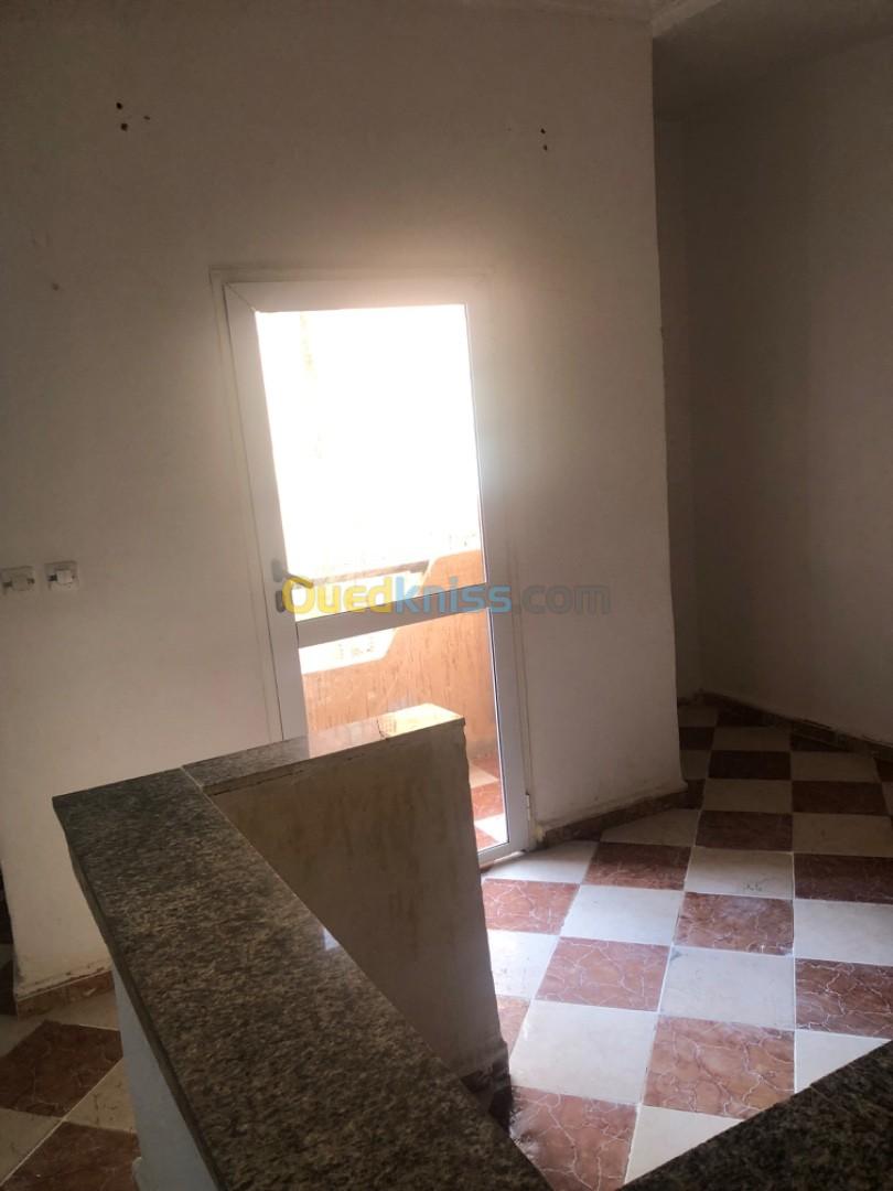 Location Appartement F3 Oran Ain el turck