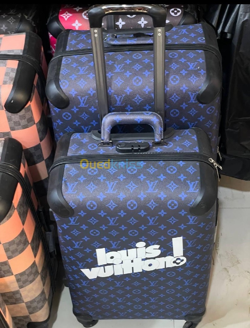  la valise 3 pièces Louis Vuitton 