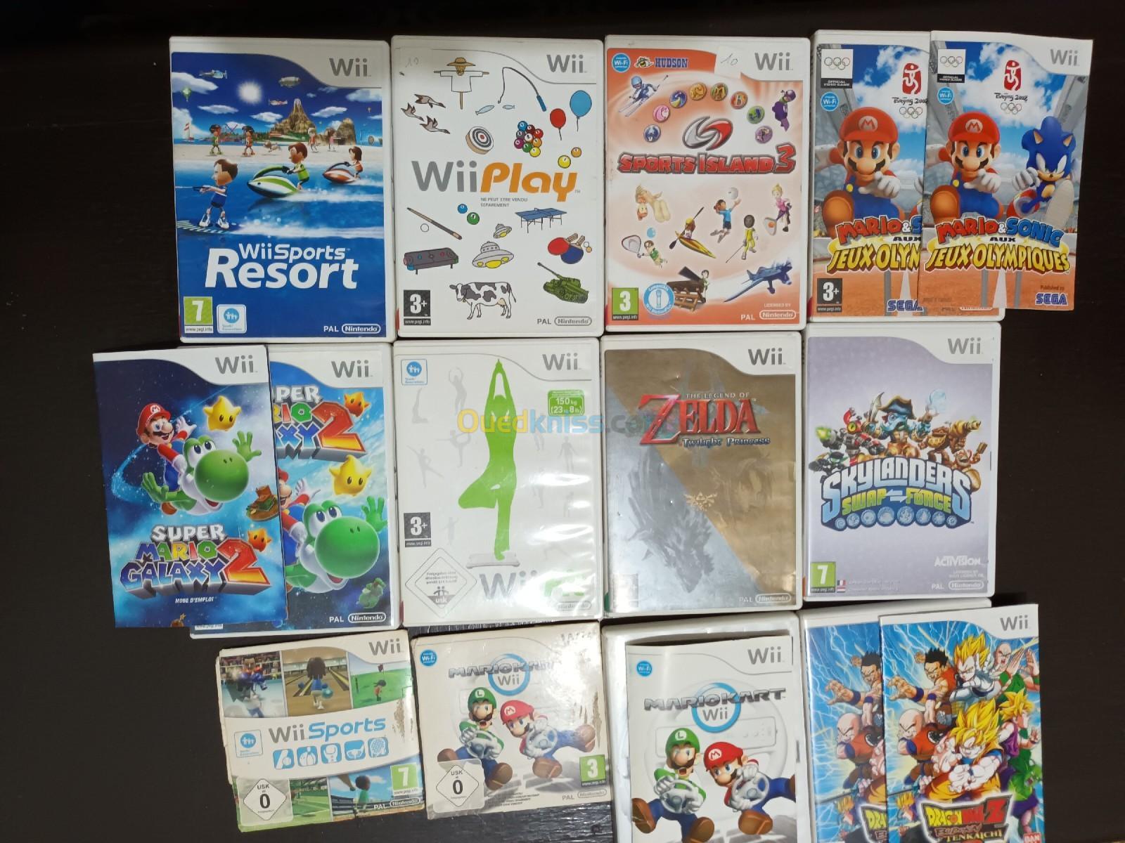  NINTENDO WII + LA BOITE + LES ACCESSOIRES plus 11 CD