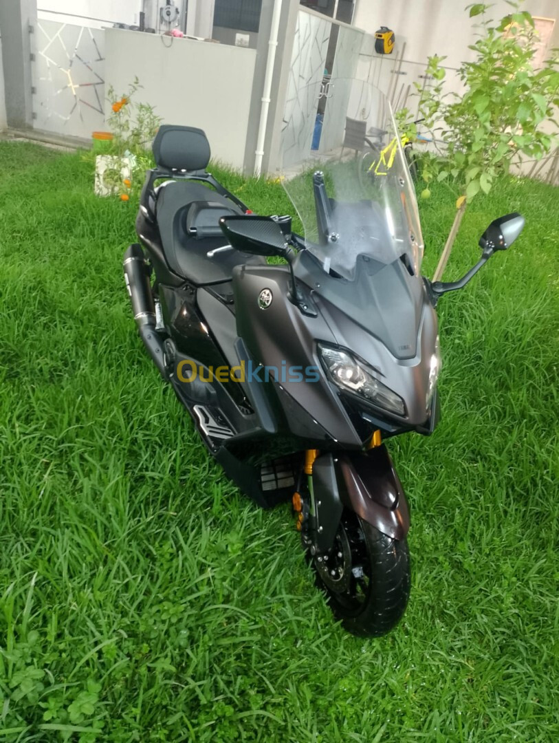 Yamaha TMAX 562 2024