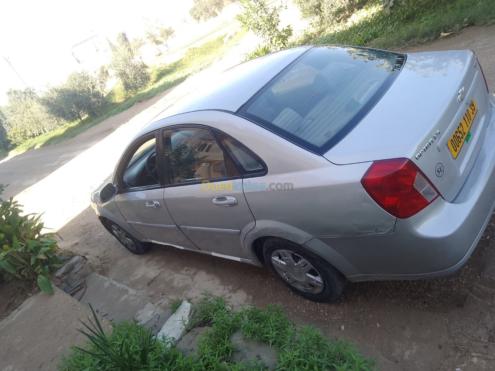 Chevrolet Optra 4 portes 2010 