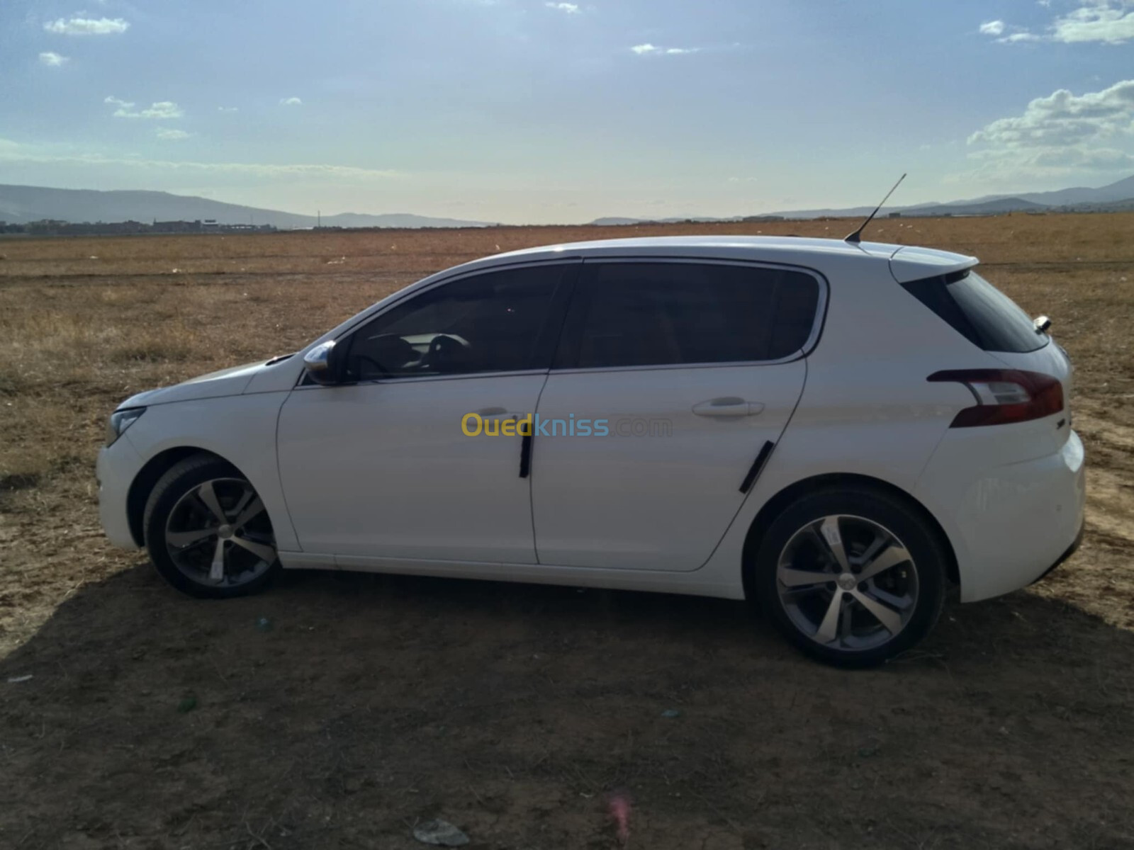 Peugeot 308 2015 