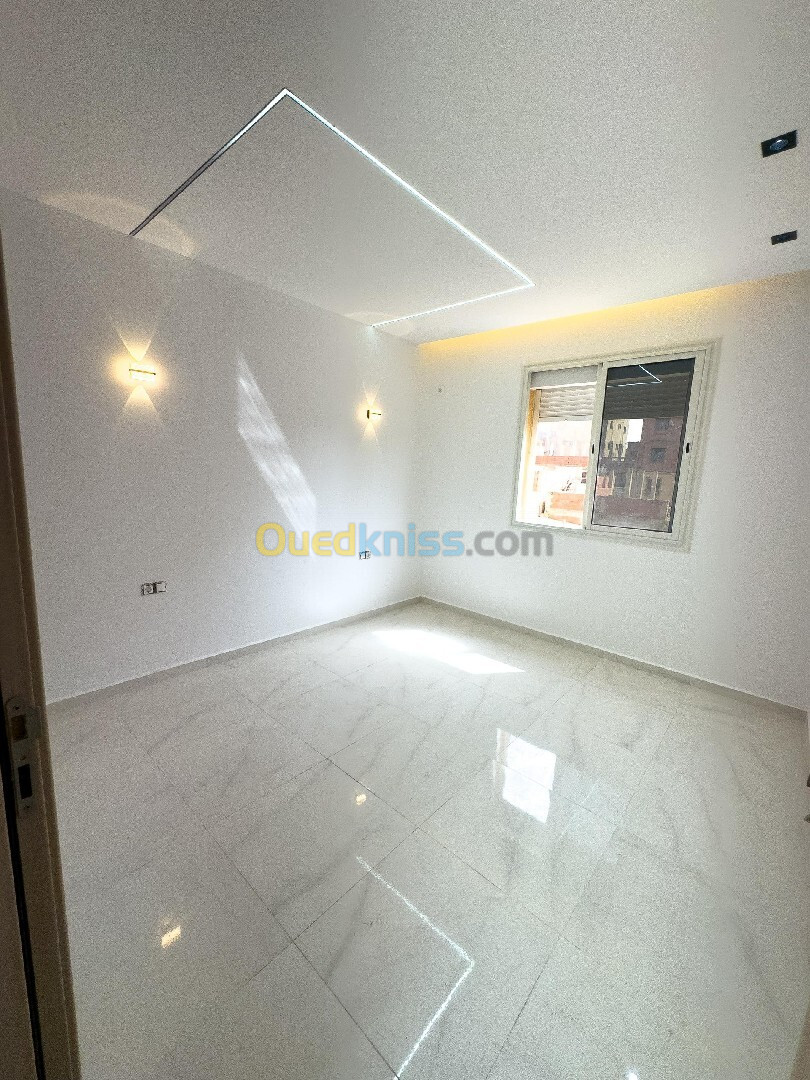 Vente Appartement F4 Alger Bordj el bahri