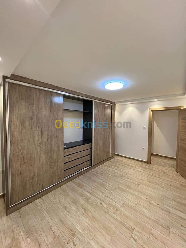 Vente Appartement F3 Alger Bordj el bahri