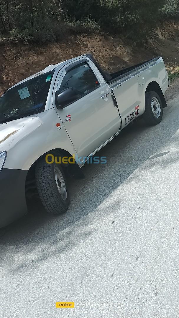 Toyota Hilux 2015 LEGEND DC 4x2