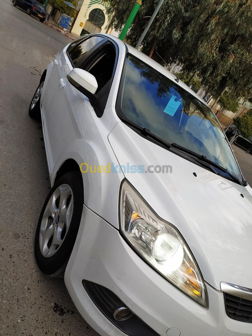 Ford Focus 5 portes 2011 Trend sport