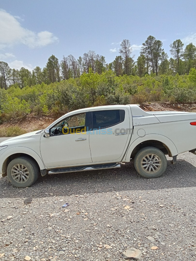 Mitsubishi L200 2018 Doube cabine Evolution