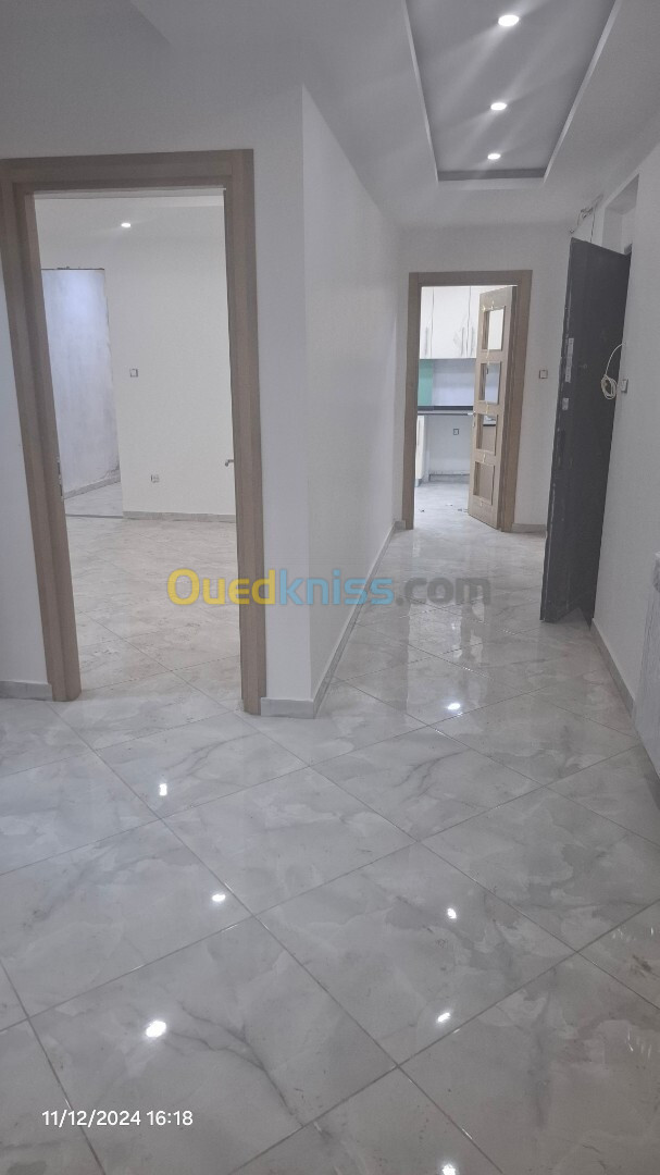 Location Appartement F4 Alger Bordj el bahri