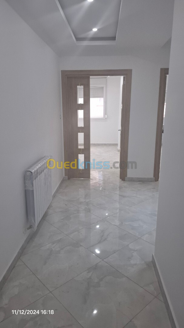 Location Appartement F4 Alger Bordj el bahri