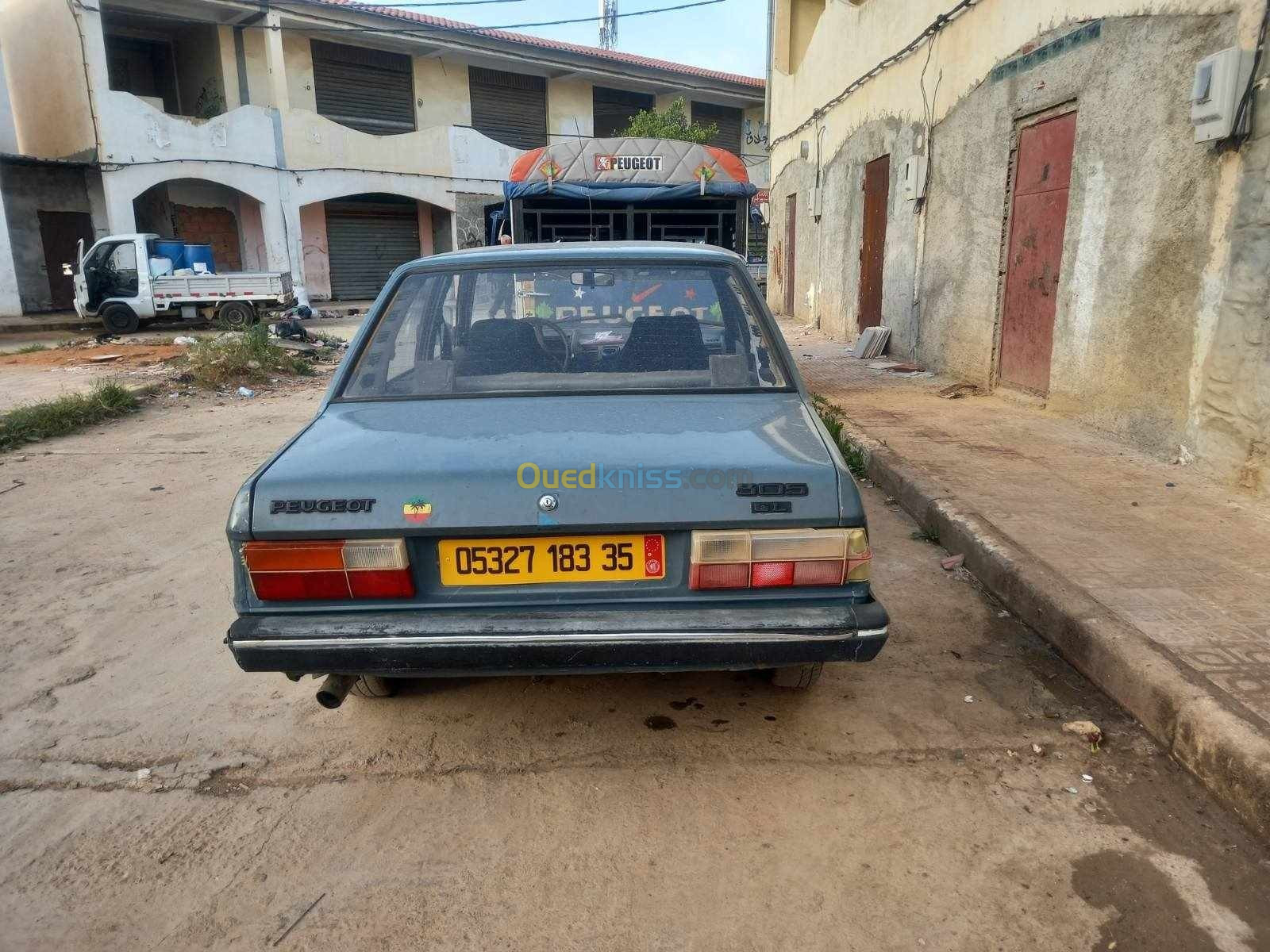 Peugeot 305 1983 305