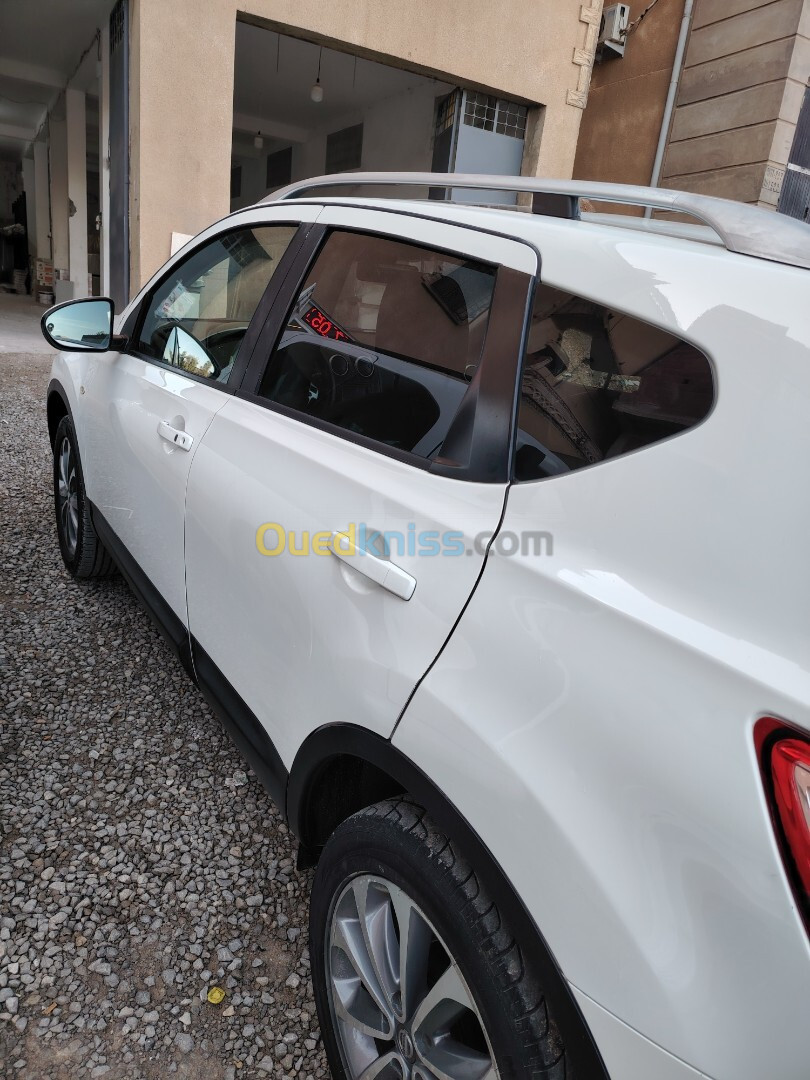 Nissan Qashqai 2013 +2 Visia