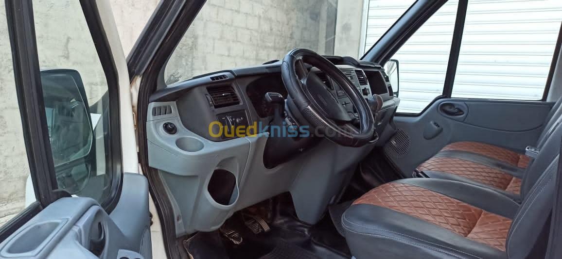 Ford Transit 2009