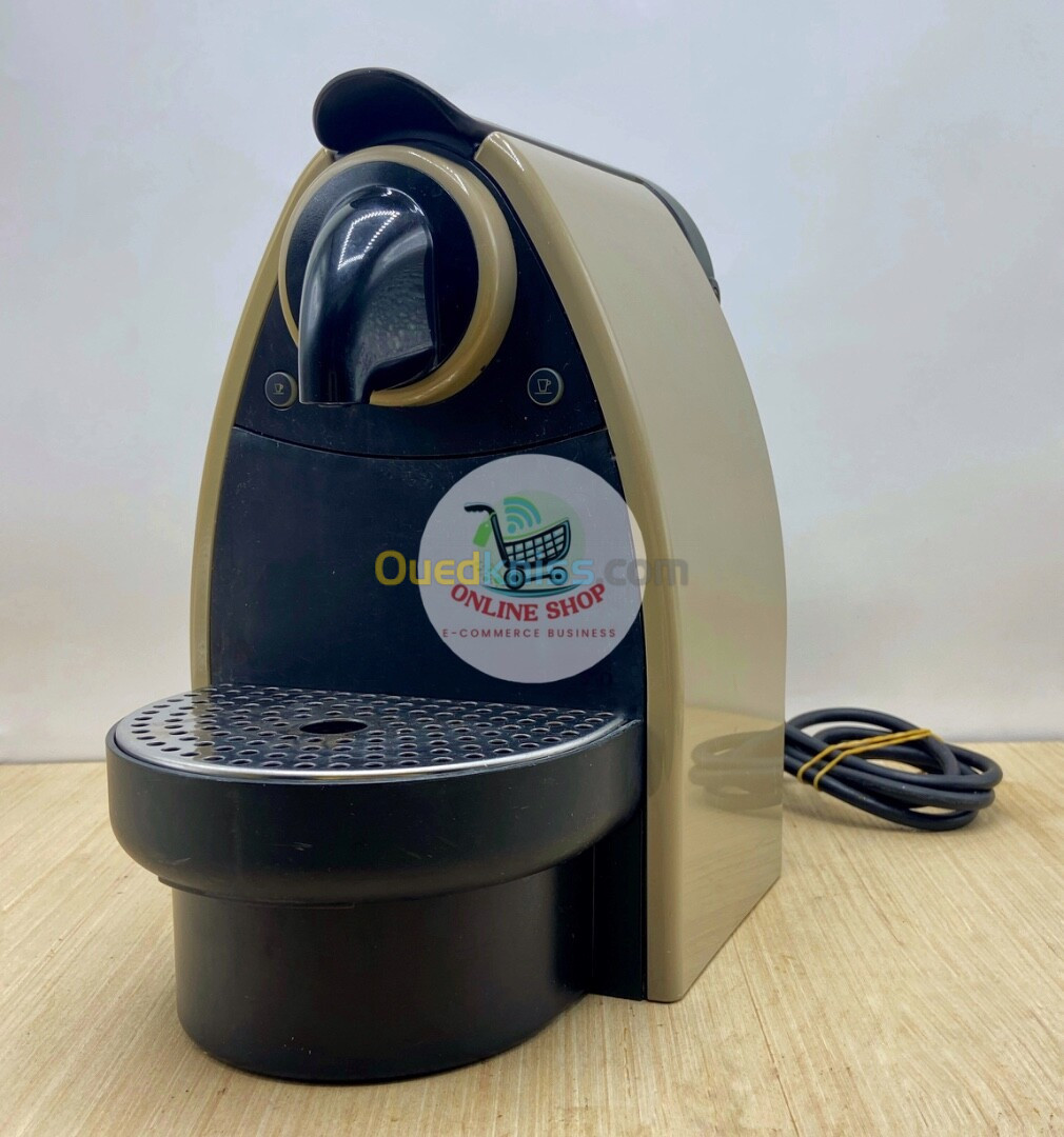 Cafetière Nespresso Essenza 