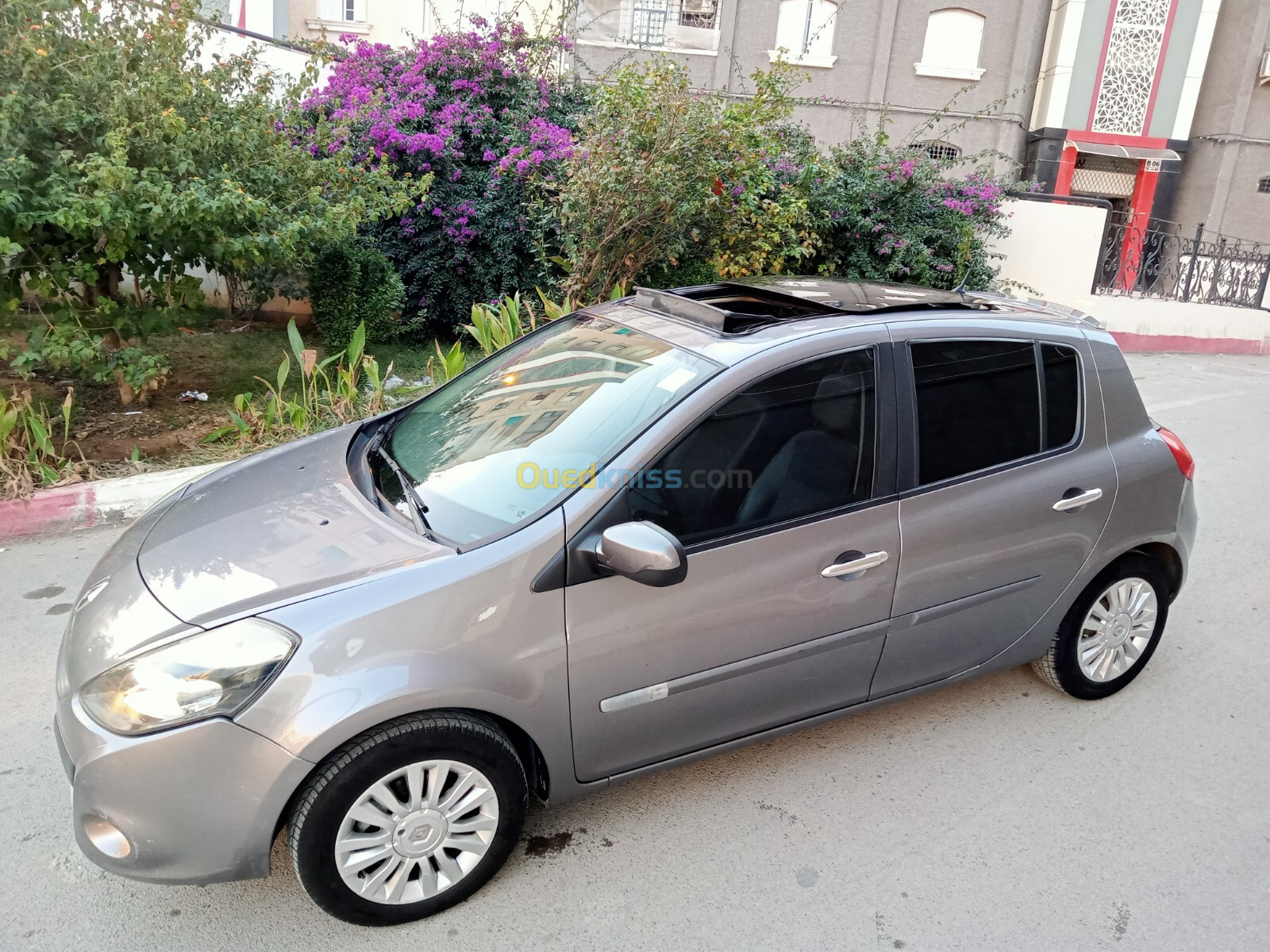 Renault Clio 3 2011 Exception