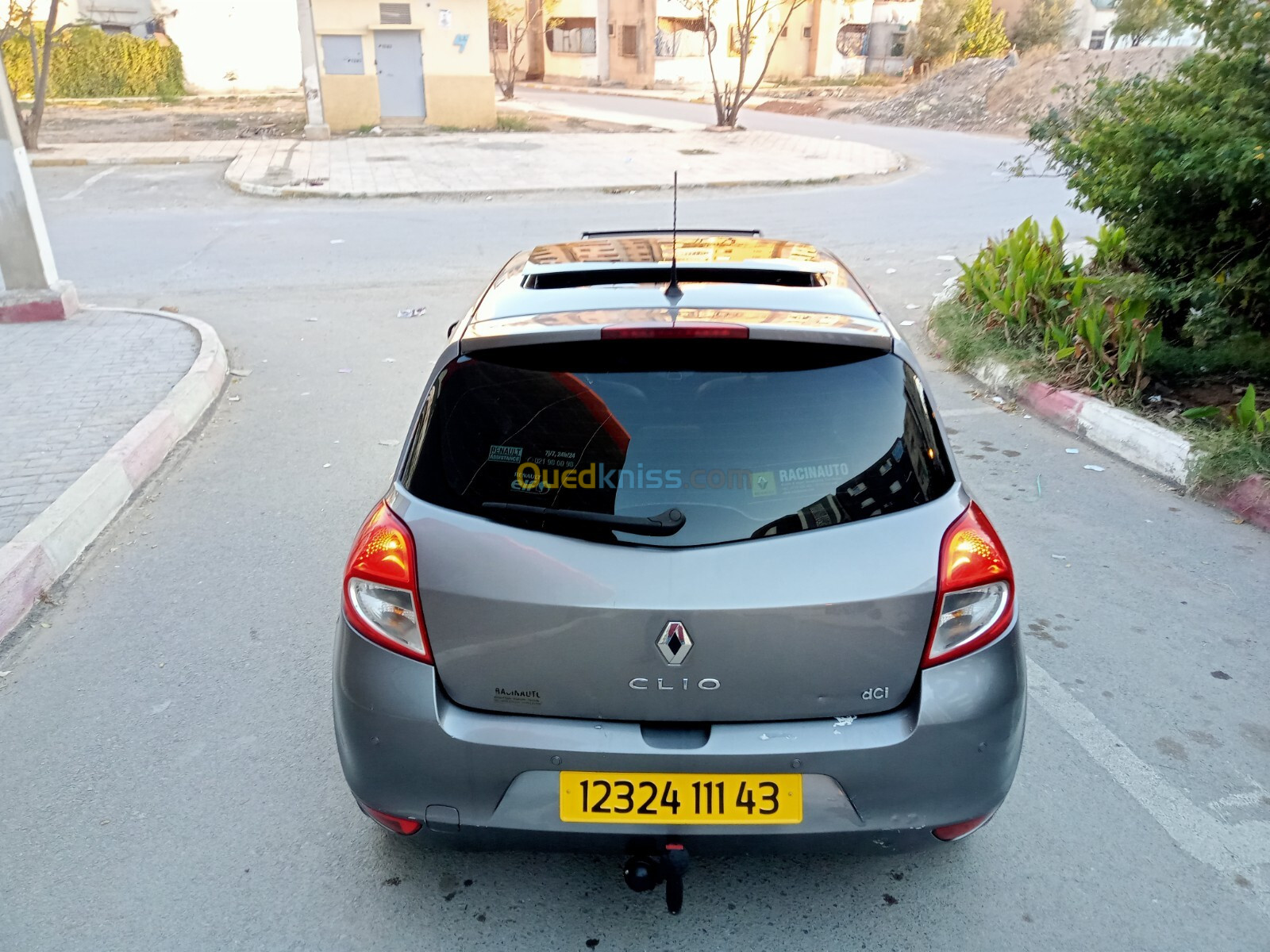 Renault Clio 3 2011 Night and Day