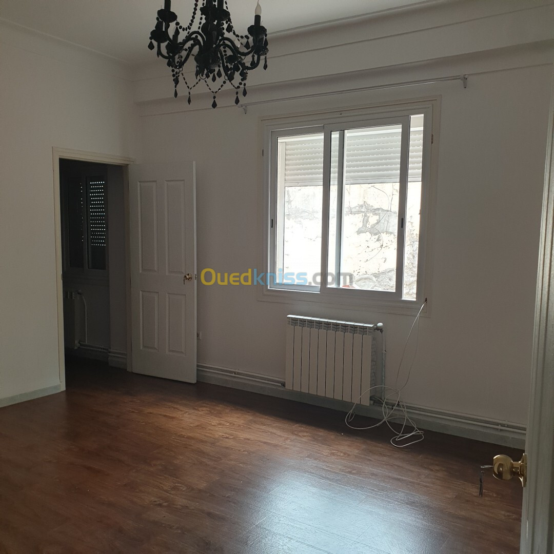 Location Appartement F4 Alger Alger centre