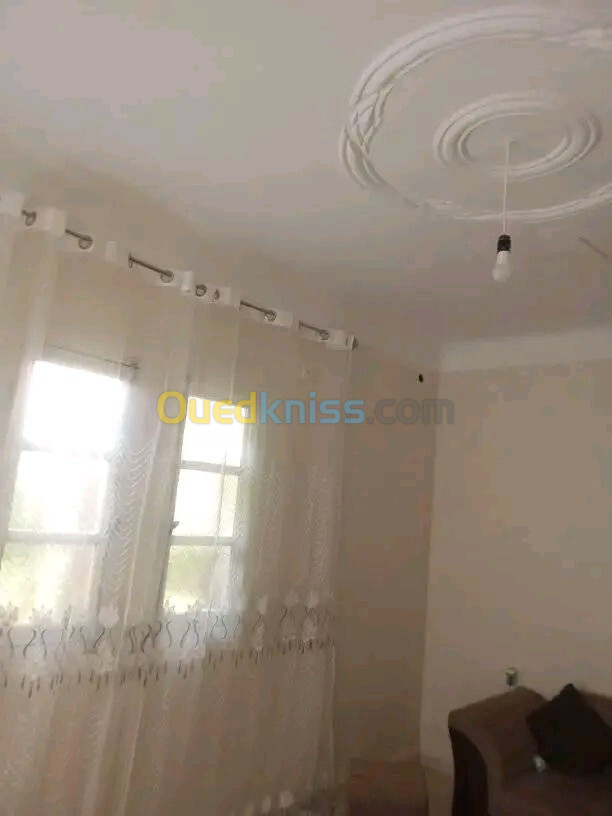 Vente Appartement F03 Biskra El outaya