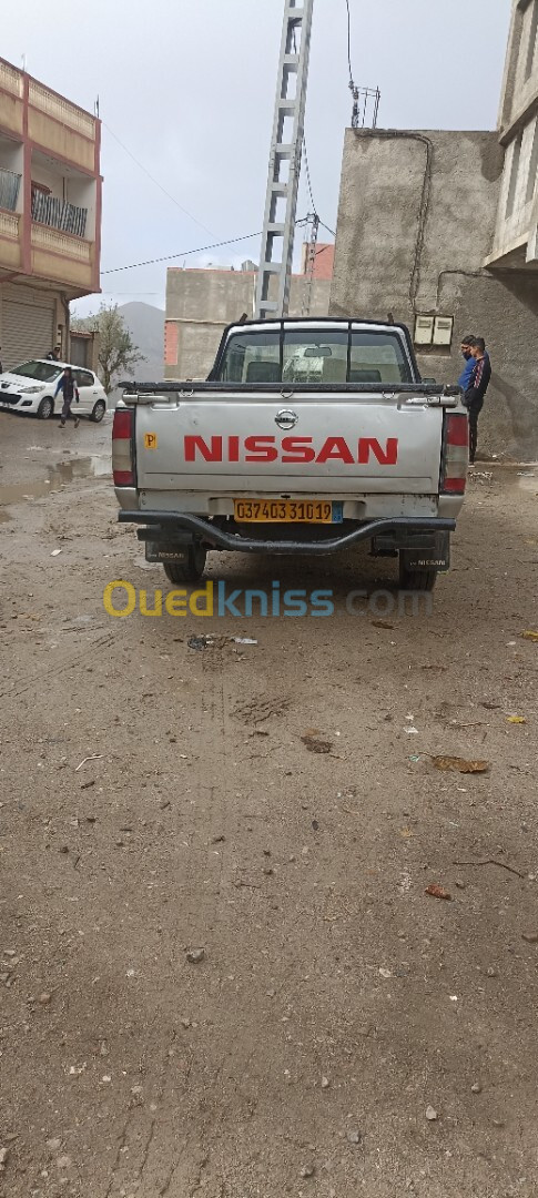 Nissan Navara 2010 Elegance 4x2